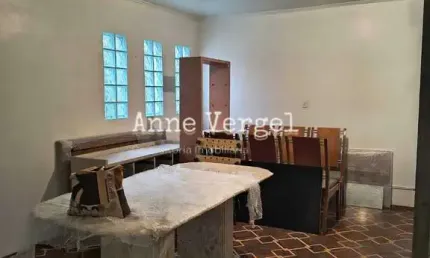 Casa Térrea 3 quartos c suíte à venda no km 18 em Osasco c quintal 286m2 com 2 vagas próximo à Estação e Avenida dos Autonomistas