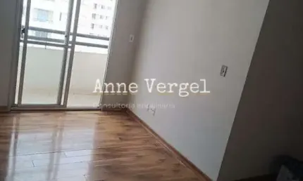 Apartamento com 2 quartos à venda no Bairro Vila Merces em Carapicuíba com 52m² e 1 vagas de carro próximo à estação Santa Terezinha