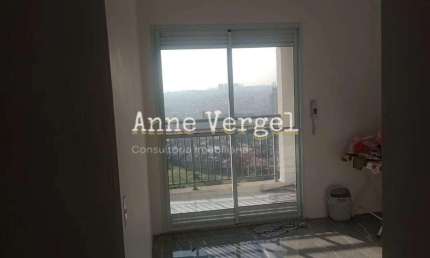 Apartamento com 2 quartos à venda no Bairro Jardim Santo Estevão em Carapicuíba com 38,7m² e 1 vagas de carro à 100m da Av. Inocêncio Seráfico