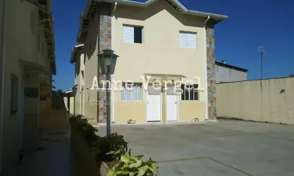 Casa com 2 quartos e 1 vaga de carro à venda no Bairro Santa Maria em Osasco com 67m² próximo à próximo ao Parque Clóvis