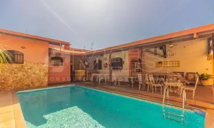 Casa à venda, 344 m² por R$ 850.000,00 - Marília - Barretos/SP