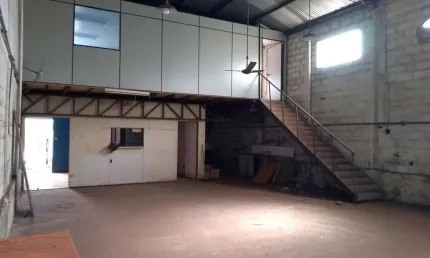 Barracão à venda, 151 m² por R$ 400.000,00 - Centro - Barretos/SP