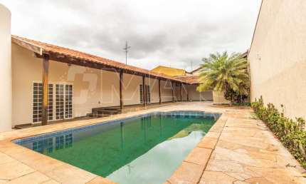 Casa com 3 dormitórios à venda, 250 m² por R$ 950.000,00 - City Barretos - Barretos/SP
