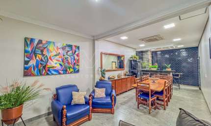 Casa com 3 dormitórios à venda, 200 m² por R$ 800.000 - Marchi - Barretos/SP