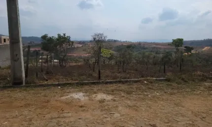 Terreno à venda na Rua Eurigens de Souza, 180, Lima Dias, Conselheiro Lafaiete