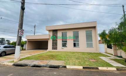 Casa de Condomínio para venda em Tijuco Preto de 548.00m² com 3 Quartos, 1 Suite e 4 Garagens