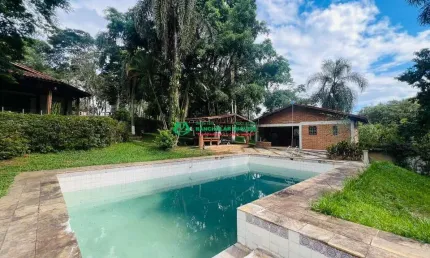 Chácara para venda em Portal Do Santa Paula de 7000.00m² com 4 Quartos e 4 Suites