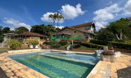 Casa de Condomínio para venda em Los Álamos de 2500.00m² com 4 Quartos e 4 Suites