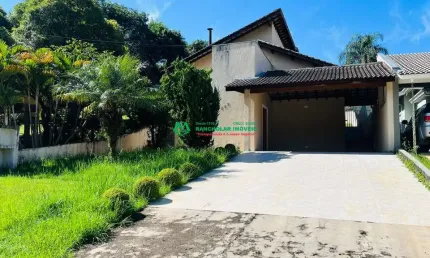 Casa de Condomínio para alugar em San Diego de 500.00m² com 3 Quartos, 3 Suites e 4 Garagens