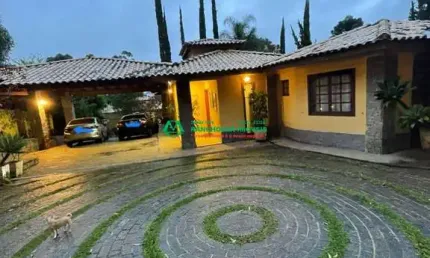 Casa de Condomínio para venda em Recanto Suisso de 2200.00m² com 4 Quartos, 4 Suites e 4 Garagens