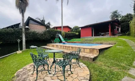 Casa de Condomínio para alugar em Chácara Represinha de 643.00m² com 3 Quartos, 1 Suite e 3 Garagens