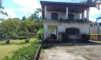 Casa para venda em Chácara Santa Maria de 1200.00m² com 2 Quartos, 1 Suite e 4 Garagens