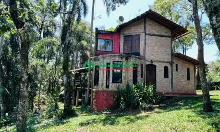 Casa para venda em Jardim Santa Paula de 2085.00m² com 3 Quartos e 1 Suite