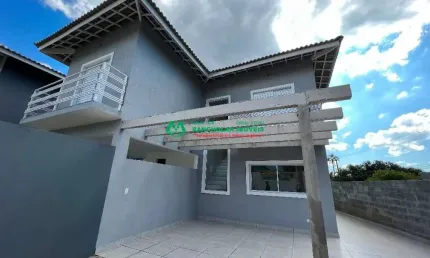 Casa para venda em centro de 186.00m² com 3 quartos e 1 suite