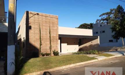 Casa Térrea em Parque Sinai  -  Santana de Parnaíba
