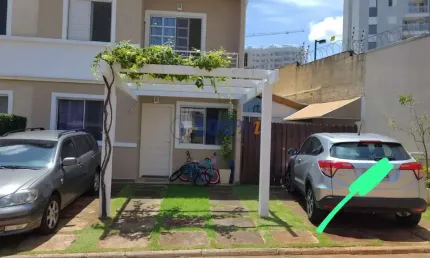 Casa em condomínio fechado com 3 quartos à venda no Parque Rural Fazenda Santa Cândida, Campinas , 79 m2 por R$ 790.000