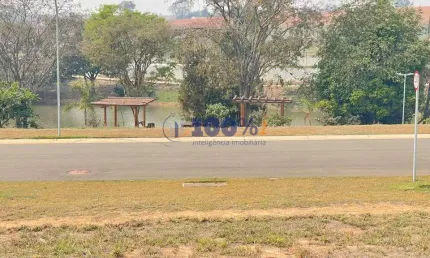 Terreno em condomínio fechado à venda na Rodovia Doutor Amador Jorge Siqueira Campos, S/N, Chácara São Marcelo, Mogi Mirim por R$ 380.000