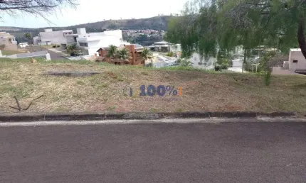 Terreno em condomínio fechado à venda no Colinas de São Pedros, Pedreira  por R$ 230.000
