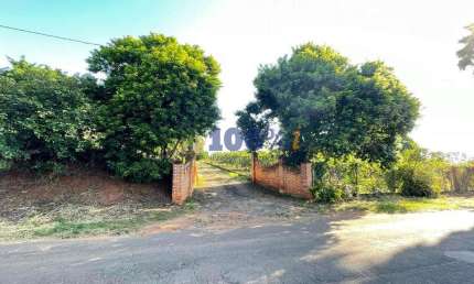 Chácara / sítio com 2 quartos à venda na Noboru Hirayama, S/N, Macuco, Valinhos, 13000 m2 por R$ 1.900.000