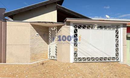 Casa com 2 quartos à venda na Rua Palmira Moura Alvernaz, 125, Parque dos Eucalíptos, Mogi Guaçu, 200 m2 por R$ 350.000
