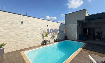 Casa com 2 quartos à venda na Alzira Aparecida Prudêncio de Oliveira, 32, Jardim Veneza, Mogi Guaçu, 200 m2 por R$ 450.000