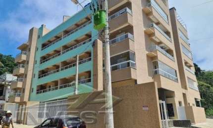 Ubatuba, Praia das Toninhas - Apartamento com 2 dormitórios sendo 01 suite a 300 metros do mar