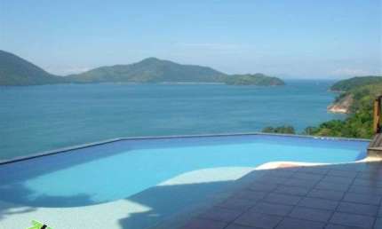 Ubatuba, Condomínio Ponta das Toninhas, Belíssima casa com cinematográfica vista para o mar e Ilha Anchieta