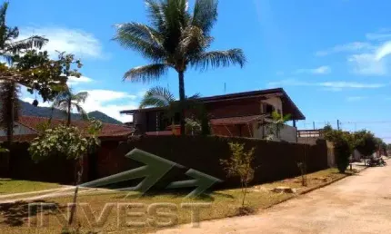 Ubatuba, Jardim Carolina, Excelente casa sobrado arejada com 05 dormitórios sendo 03 suítes
