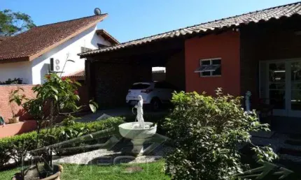 Ubatuba, Parque Vivamar - Belíssima casa com terreno de 686m2 e area de lazer.