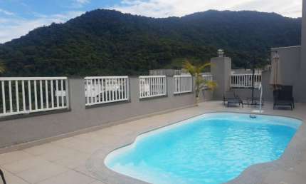 Ubatuba, Centro- Lindo apartamento bem localizado com 02 dormitórios!