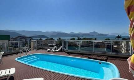 Ubatuba - Itagua. Apartamento c/ 2 suites 2 vagas de garagem a 100m do mar!