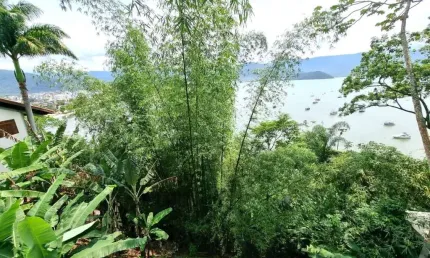 Ubatuba, maravilhoso terreno declive com vista para o mar, 780m2 - pronto para construir