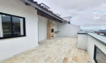 Ubatuba - Praia Grande, Linda Cobertura Duplex, com vista lateral do mar e a 50m da praia