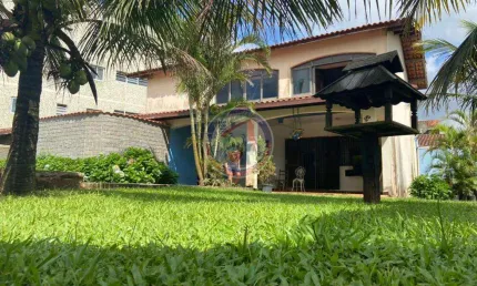 Sobrado com 3 dorms, Vila Anhanguera, Mongaguá - R$ 1 mi, Cod: 2987-2