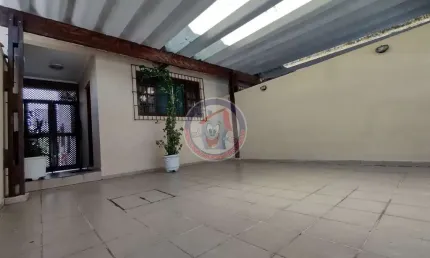 Sobrado com 2 quartos, Agenor de Campos, Mongaguá - R$ 390 mil, Cod: 15944-4