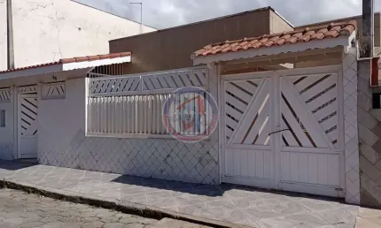 Casa com 3 dorms, Jardim Mosteiro, Itanhaém - R$ 400 mil, Cod: 777-14