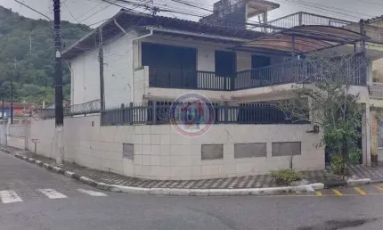 Casa com 3 dorms, Centro, Mongaguá - R$ 500 mil, Cod: 425-9