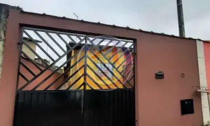 Casa com 2 quartos, Agenor de Campos, Mongaguá - R$ 250 mil, Cod: 7355-6