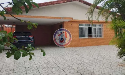 Casa com 2 quartos, Vera Cruz, Mongaguá - R$ 490 mil, Cod: 1201-15