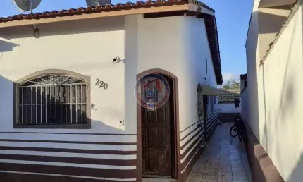 Casa com 2 dorms, Campos Elíseos, Itanhaém - R$ 220 mil, Cod: 3349-0