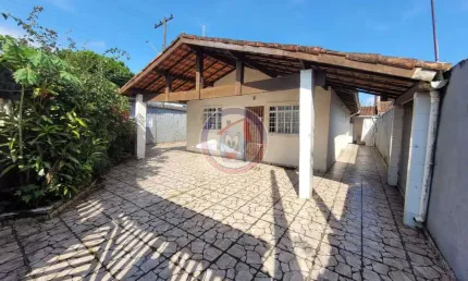Casa com 3 quartos, Agenor de Campos, Mongaguá - R$ 300 mil, Cod: 1239-15