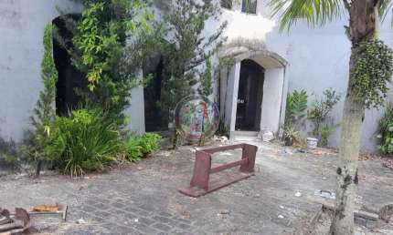 Sobrado com 4 dorms, Balneário Flórida, Praia Grande - R$ 1.5 mi, Cod: 3565-9