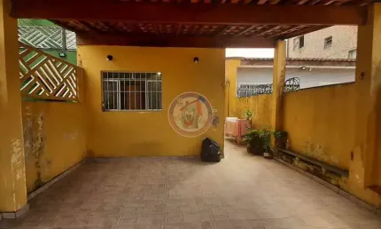 Sobrado com 3 dorms, Jardim Praia Grande, Mongaguá - R$ 280 mil, Cod: 698-13