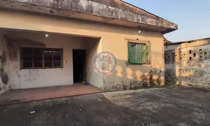 Casa com 4 dorms, Agenor de Campos, Mongaguá - R$ 320 mil, Cod: 729-13