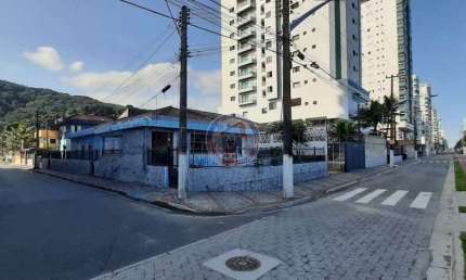 Casa com 4 quartos, Centro, Mongaguá - R$ 1.7 mi, Cod: 16400-4