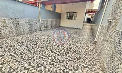 Sobrado com 3 quartos, Agenor de Campos, Mongaguá - R$ 380 mil, Cod: 9009-3