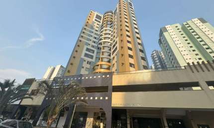 Apartamento a venda no condomínio Edificio Santa Helena no bairro Zona 01