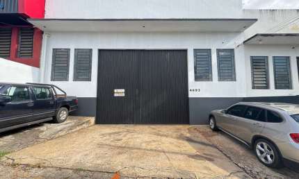 Barracão / Galpão / Depósito com 1 sala para alugar na Avenida Doutor Alexandre Rasgulaeff, 4693, Jardim Imperial II, Maringá