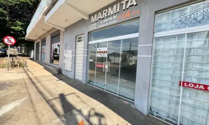 Sala comercial com 2 salas para alugar na Rua La Paz, 882, Vila Morangueira, Maringá