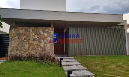 Casa com 3 quartos à venda em Varanda Sul, Uberlândia 